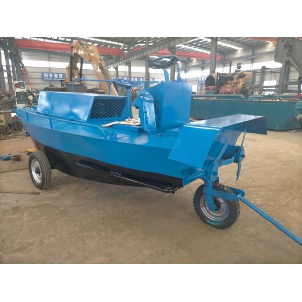 Automatic Aquatic Weed Harvester with 1.5m Cutting Width and 30--50cm Cutting Depth for High Productivity
