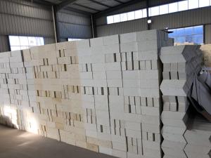 China Special Shape High Alumina Preassebly Brick Resist 1350 ℃ Which Used For Saftey Lining Of Steel Ladle wholesale