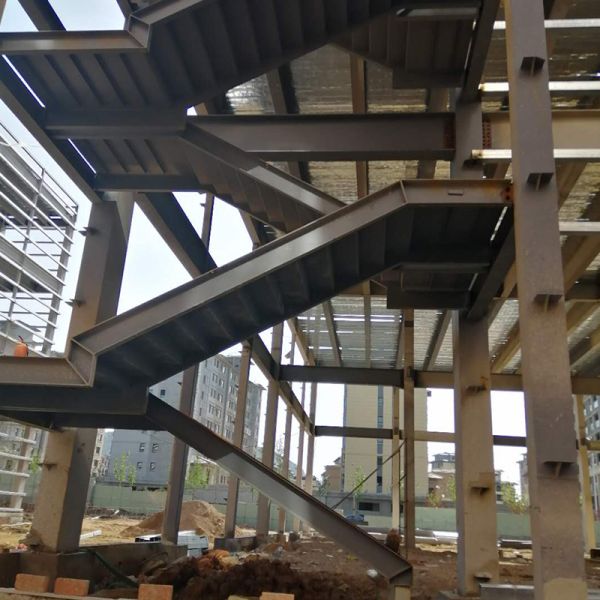 Customized Prefabricated Steel Construction for Modern Buildings