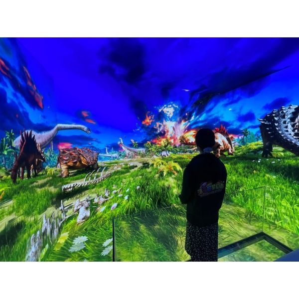 Innovative LED Projection Cinema System for Advanced Spatial Visual Experience