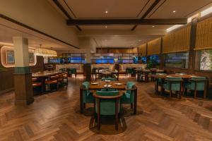 China Luxury Hotel Resturant 2/2/0.5mm Microperforated Wall Panels Soundproofing Ceiling Board wholesale