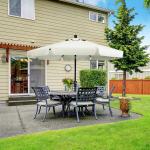 Patio Umbrellas 9' Light Beige, Outdoor Umbrella Market Table Umbrellas with
