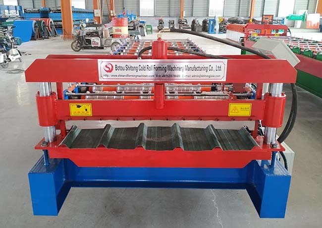 Trapezoid Roof Iron Sheet Making Machine Coil Inside Diameter 450-550mm Forming Steps 13