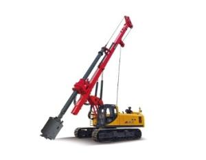 China Yellow Four Wheel Drive Rotary Drilling Rig Machine For Energy Mining Industries wholesale