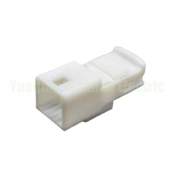 1565804-1 Male 8 Pin Automotive Connector Docking Electrical Connector 0.7