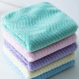 China Reusable 200gsm Ultra Soft Green Makeup Face Cloth wholesale