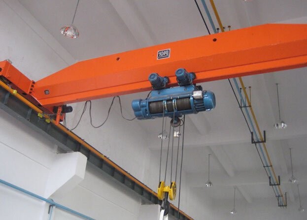 Remote Control Single Girder Bridge Traveling Crane 22.5m Span Q345