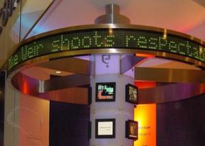 China Bank / Shop Scrolling Outdoor Full Color LED Display P10mm , DIP HD Big Screen wholesale