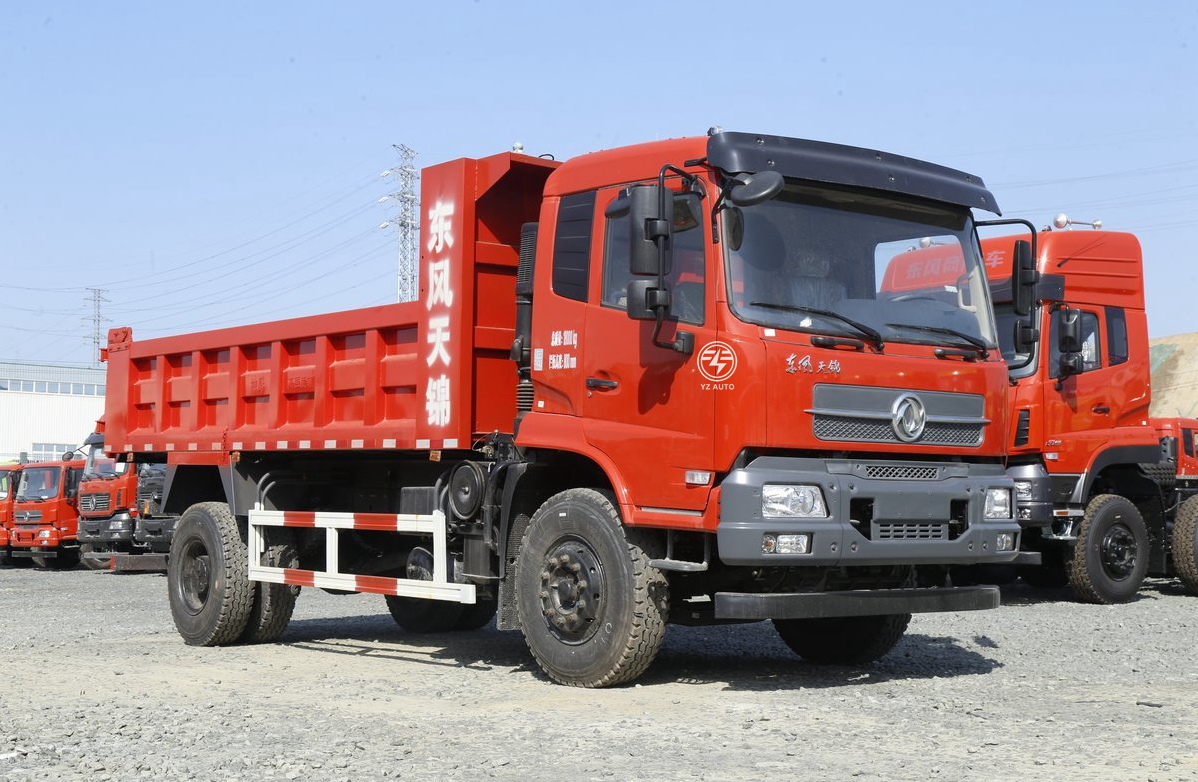 Fast Gear Box 4X2 Mini Dump Truck For Heavy Duty Transportation