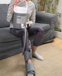 China Ankle Cold Compression Therapy System For Pain Management PVC Wraps Easy Disinfect wholesale