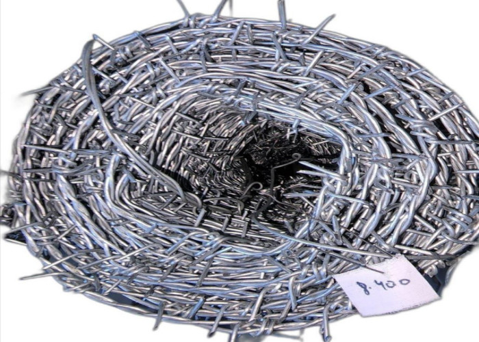 High Carbon Steel Barbed Wire Rustproof Long Term Perimeter Protection