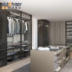 China Customized Walk in Wardrobes in Complete Set for Luxury Bedroom Resorts Furniture wholesale