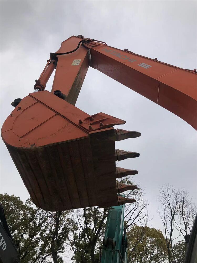 27ton ZX27 Excavator in Japan Original Hitachi ZX270-3 ZX270 with Hydraulic Pump