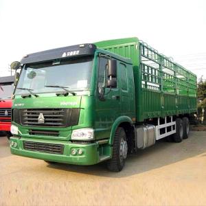 China Green 6 X 4 371HP Heavy Duty Trucks 40 Tons One Bed Loading To Transport Cargo wholesale