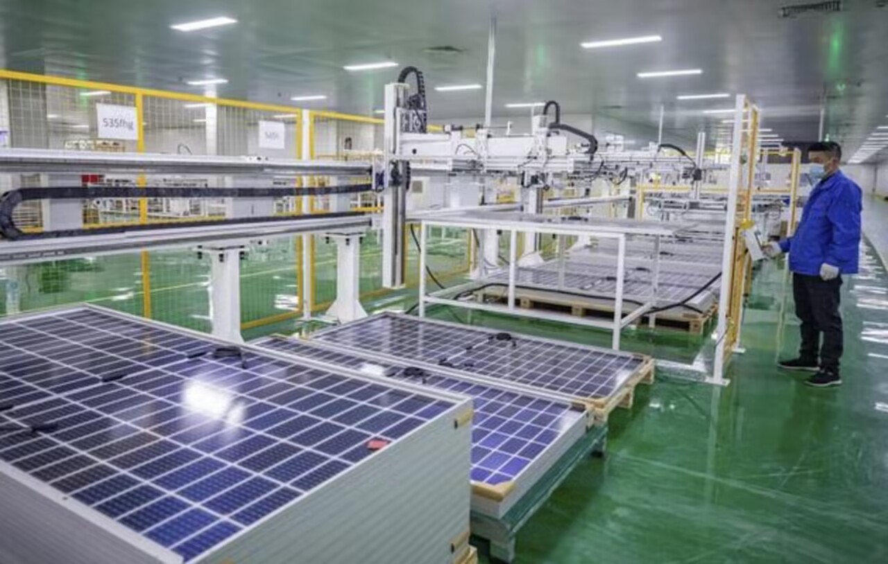 1KW 2KW 3 Phase Solar Wind Hybrid System Horizontal Wind Turbine Rooftop