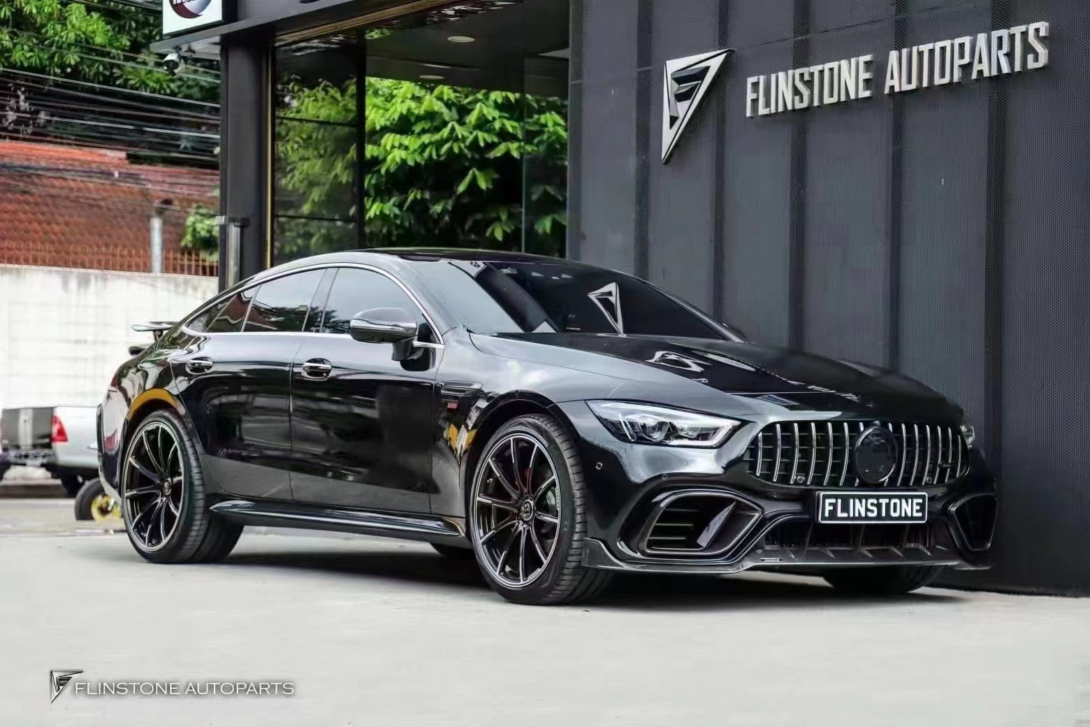 Auto Parts Carbon Fiber Body Kit for Mercedes AMG GT63S GT63S Upgraded Bras-style Front Scoop Diffuser Spoiler Body Kit