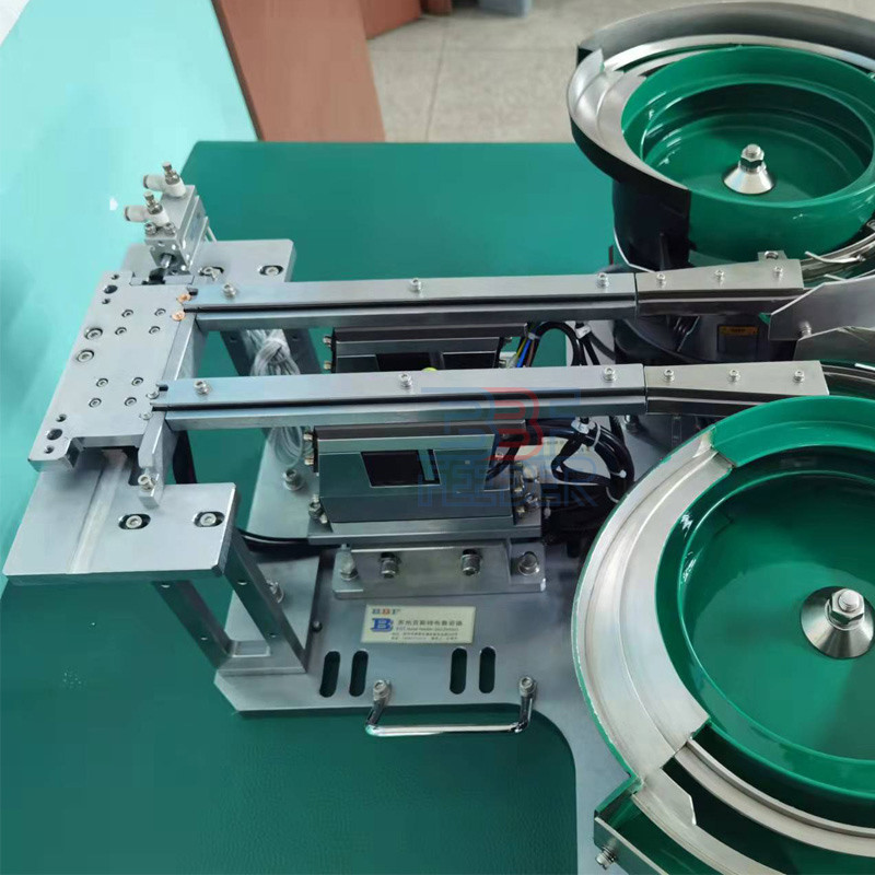 Double Vibratory Bowl Feeder Screw Caps Customized Vibrating Bowl Feeder