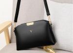 New 2019 handbag cross-body bag simple and stylish women's one-shoulder bag