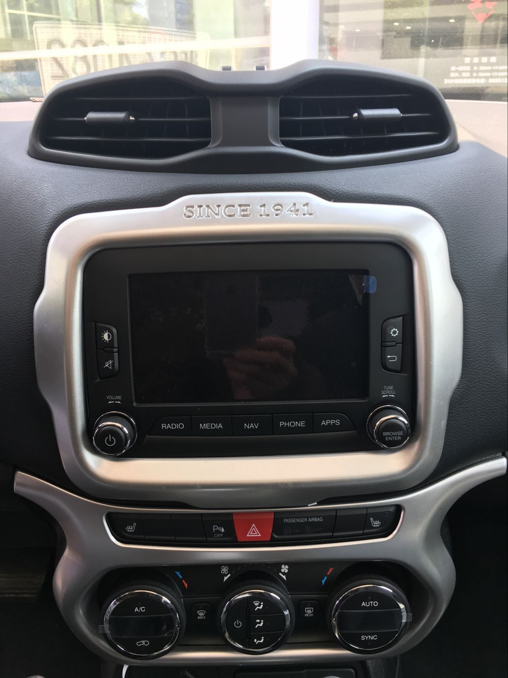 Auto Interior Trim Parts JEEP Renegade 2016 Multimedia / Air condition Panel Molding