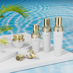 China Pearl White Cosmetic Bottle Set 30ml 100ml Hyaluronic Acid Glass Skincare Packaging Set wholesale