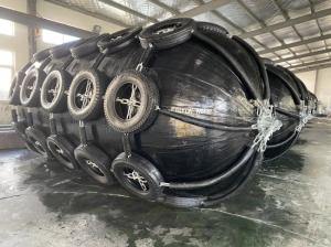 China 50 Kpa 80 Kpa Marine Boat Fenders Rubber Fenders For Docks wholesale