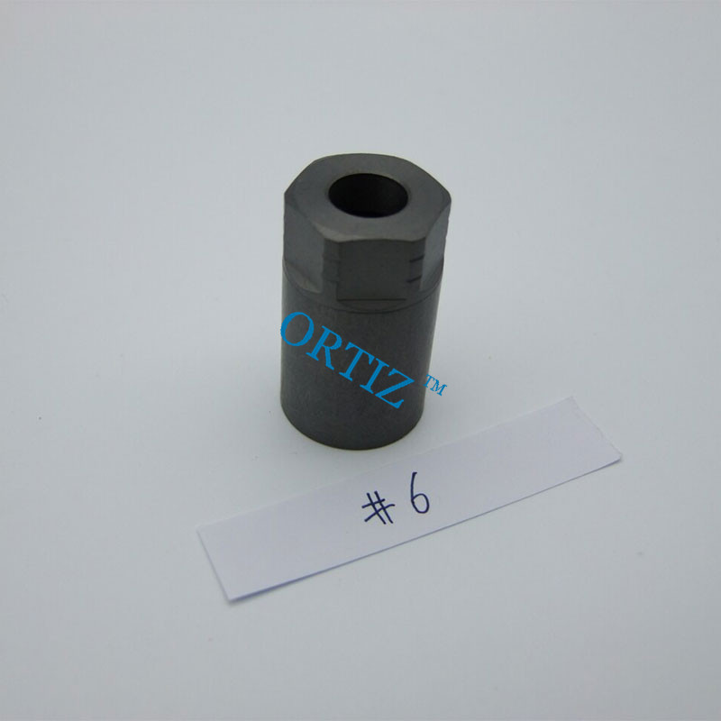 Rex ORTIZ Bosch CRI nozzle retaining nut F00RJ00215 injector body nozzle cap F 00R J00 215