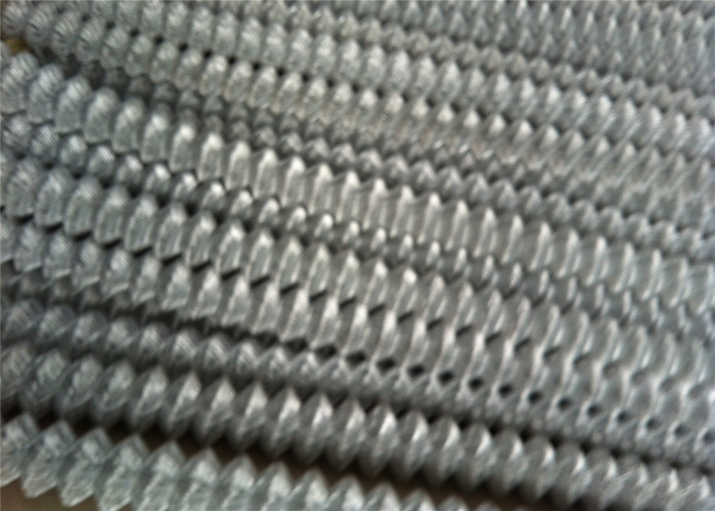 HDG chain wire fencing 6ft x 20ft mesh 2" x 2" 8 gauge wire