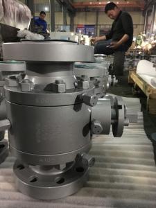 China 600LB Trunnion Ball Valve with Soft Seat and Bleed Function wholesale