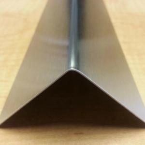 China Q235 Q235b Stainless Steel Structural Sections Mirror Finish Unequal Angle Profile on sale