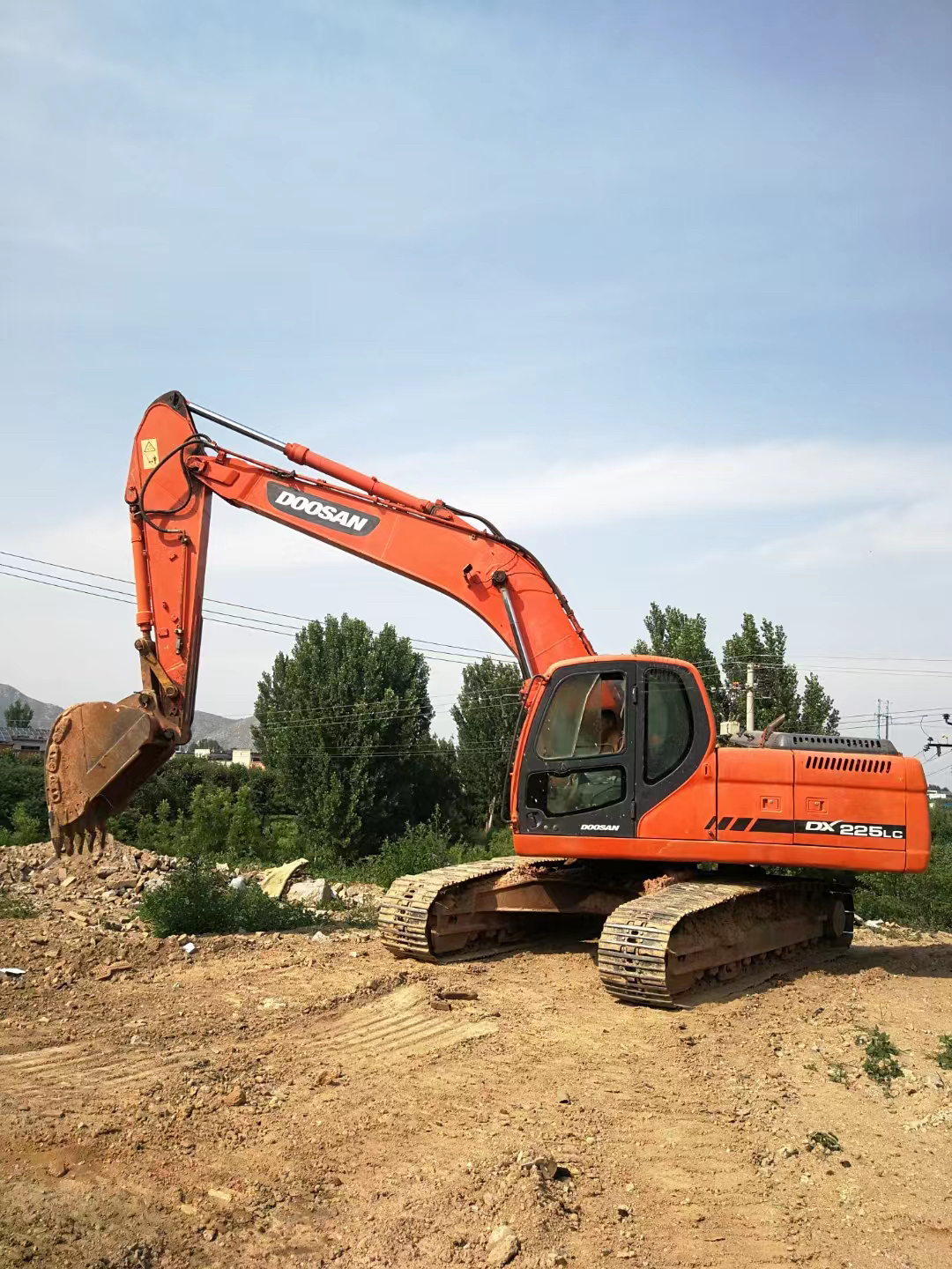 Hydraulic Valve Original Doosan DX225LC Excavator Made in Korea 20600 KG Machine Weight
