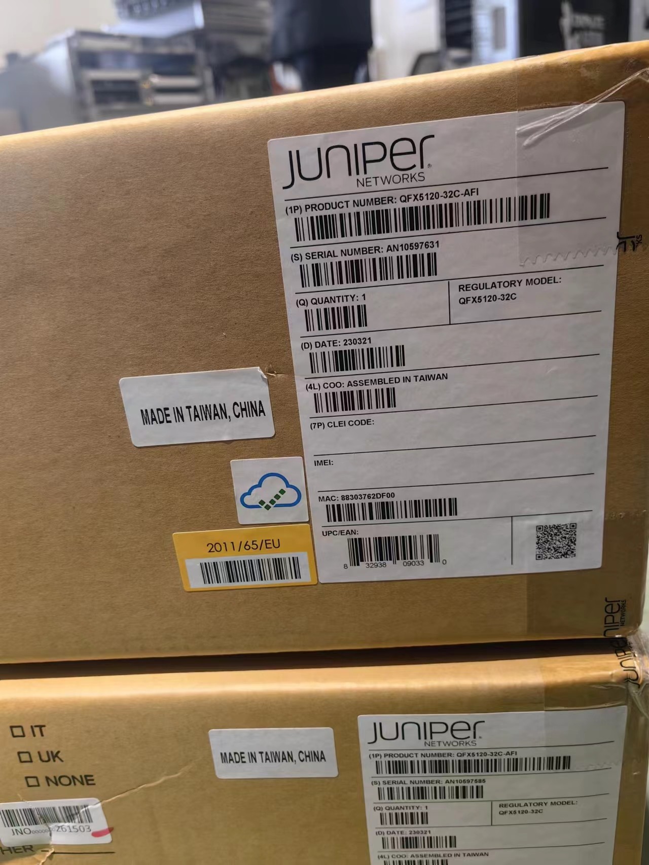10/100/1000Mbps Juniper Products QFX5120-32C-AFI Services Gateway Full Duplex / Half Duplex