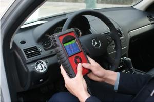 China Universal Car diagnostic Scanner Doctor JBT VGP With Over-Scope Alarm Display For Audi wholesale