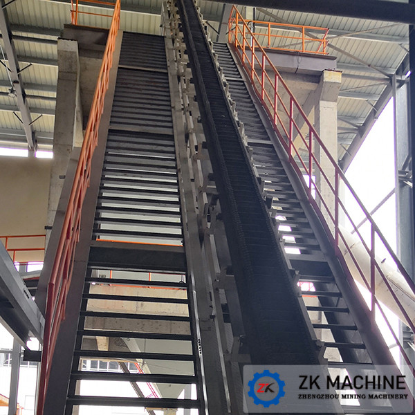 Powdery Conveying Equipment 300m3/H 90° Large Angle Belt Conveyor