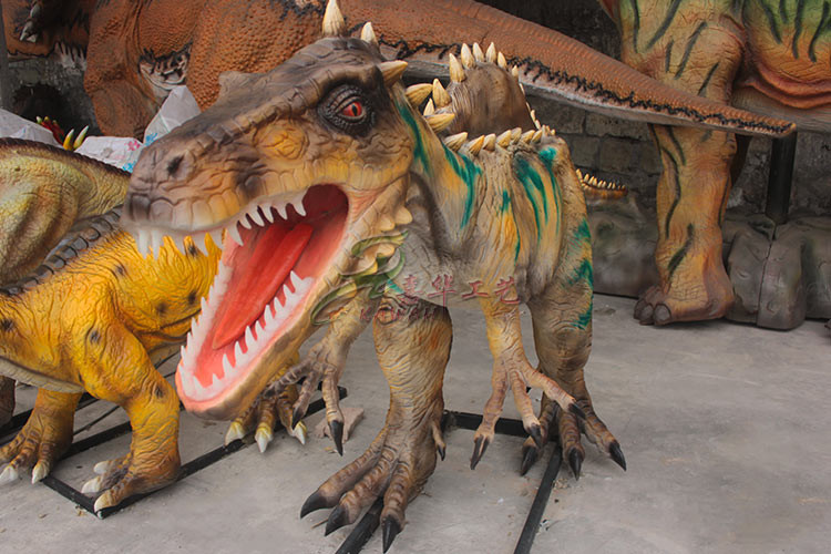 Simulation Silicone Rubber Life-Size Itrritator High Durability For Playground