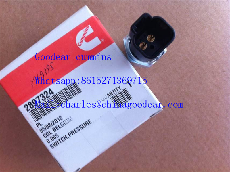 Dongfeng isbe diesel engine oil pressure sensor 2897324
