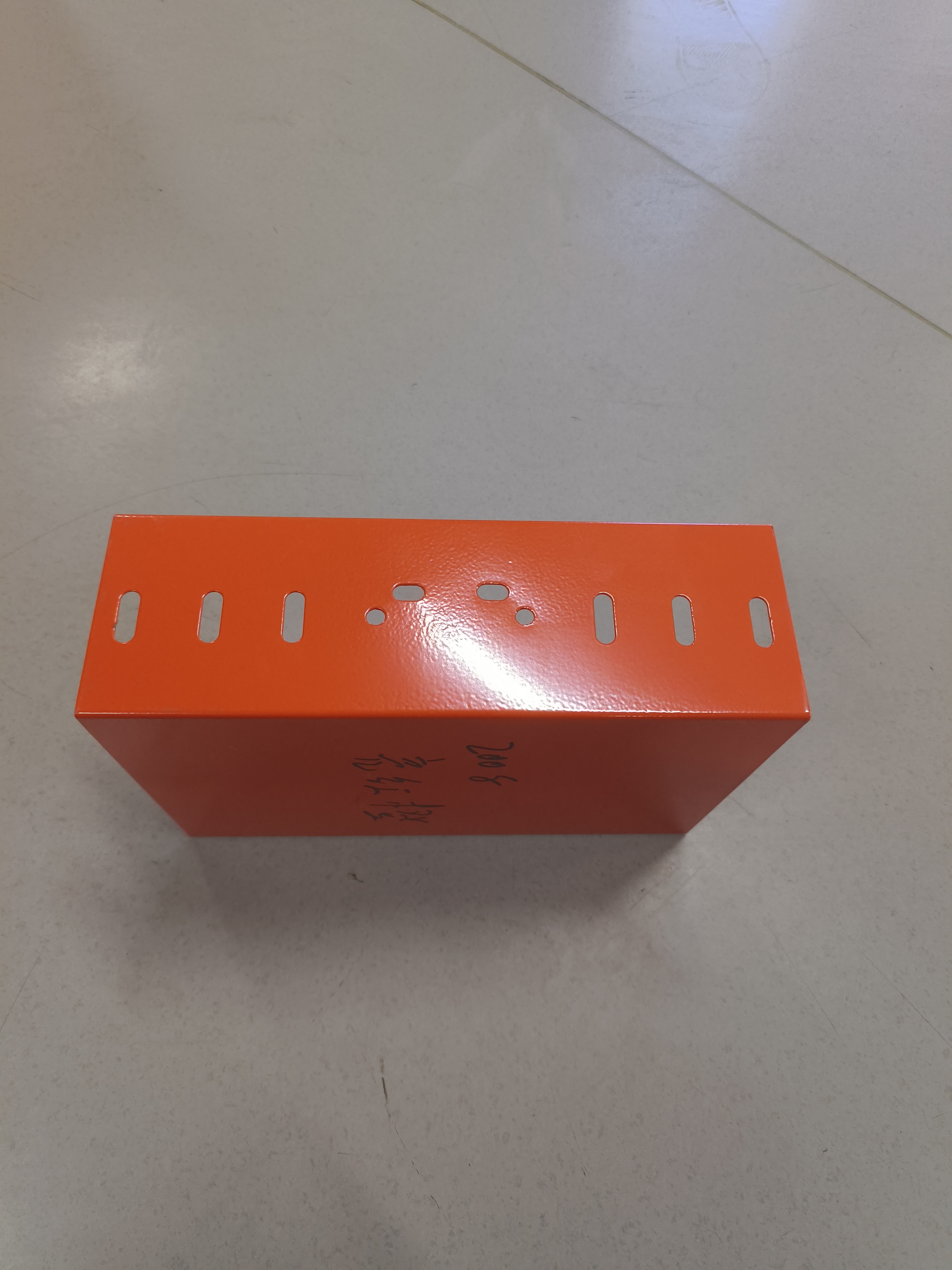 Customizable Width Anti-Corrosion Closed Cable Trough with Modular Splicing Design for Shielded Power & Telecom Cables
