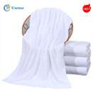 White Disposable Bath Towel Hotel Bath Towel 200gsm Plain Design For Home Hotel