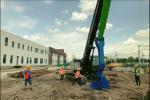 PCF Series 18 Meter Vibrating Pile Driver For Construction