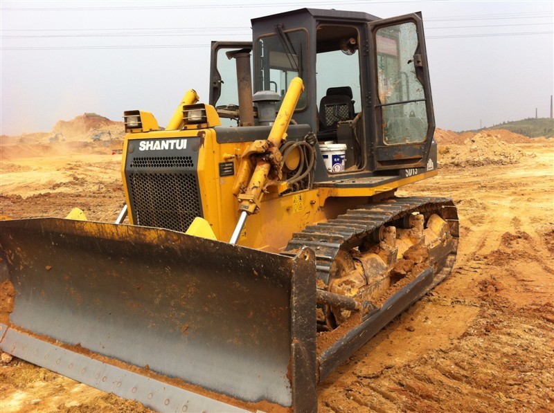 Shantui Construction Machinery Second Hand Bulldozers SD13 3.7cbm Blade Capacity