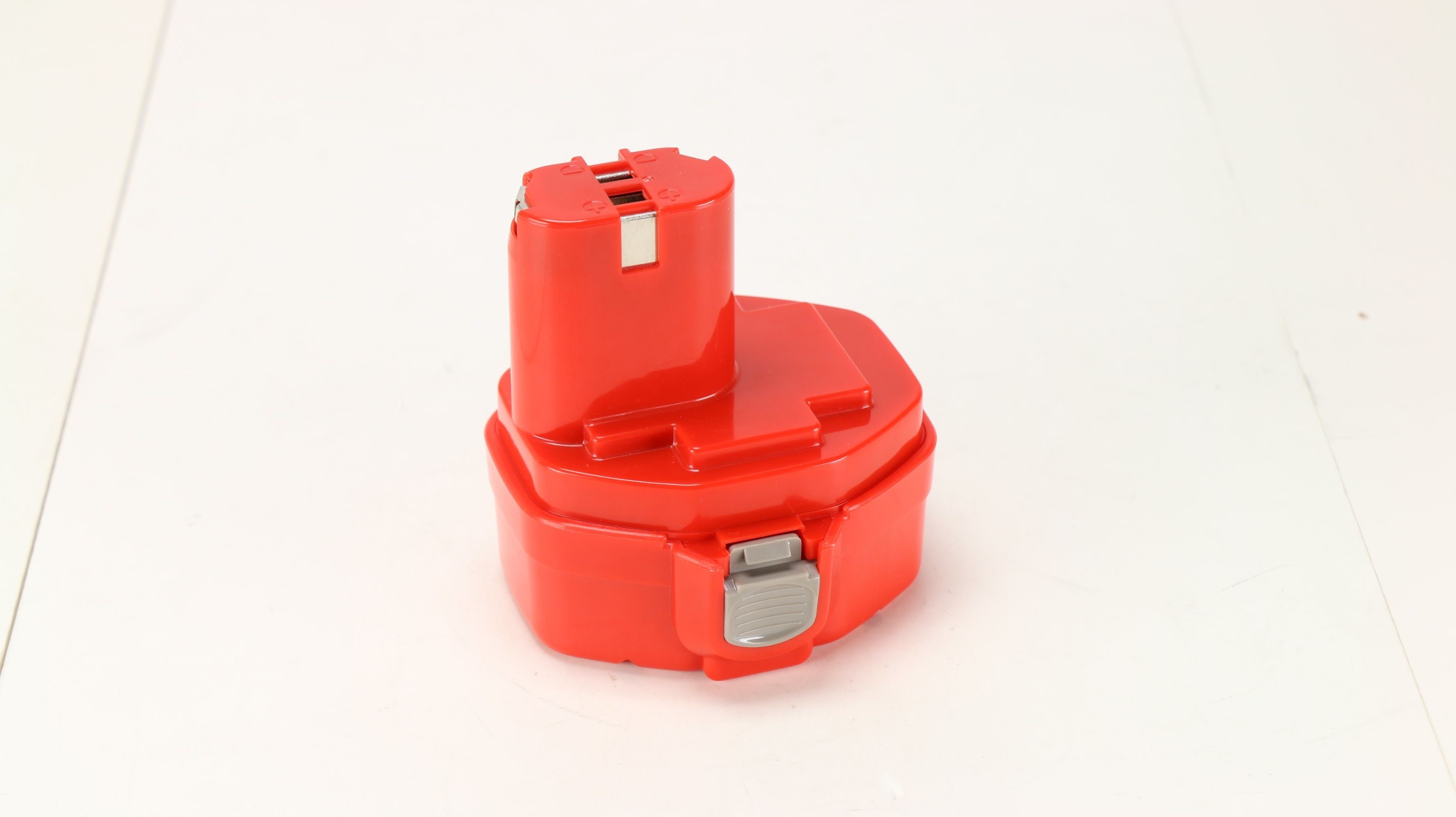 2000mAh Makita Lithium Battery , Makita Ni Mh 14.4 V Battery 1420 1422 1433