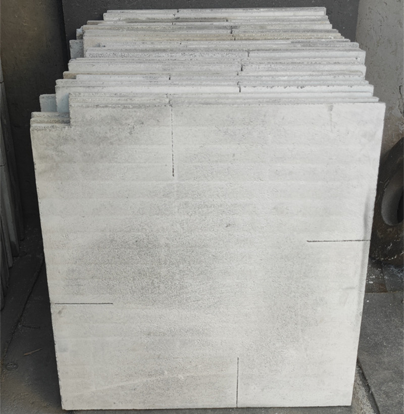 Affordable Silicon Carbide Kiln Shelves with Little CrO Content and 80% SiC Content