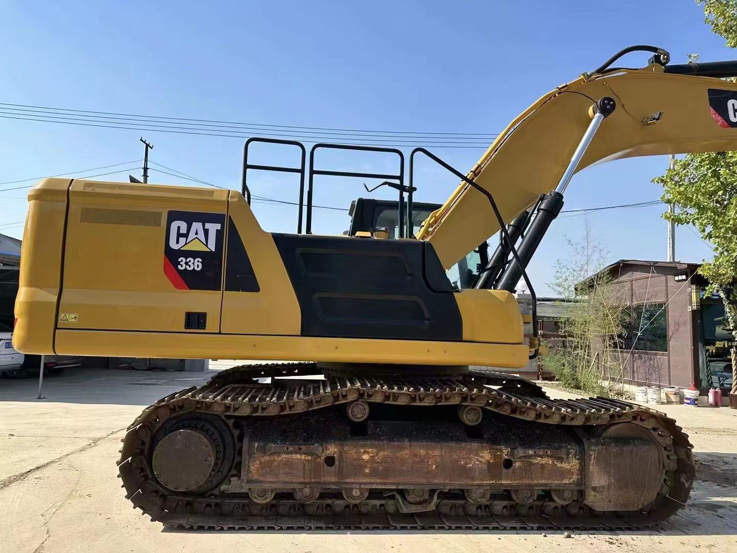 Japan Made CAT 336 Used Excavator Machine 37000 KG Operating Weight Good Condition
