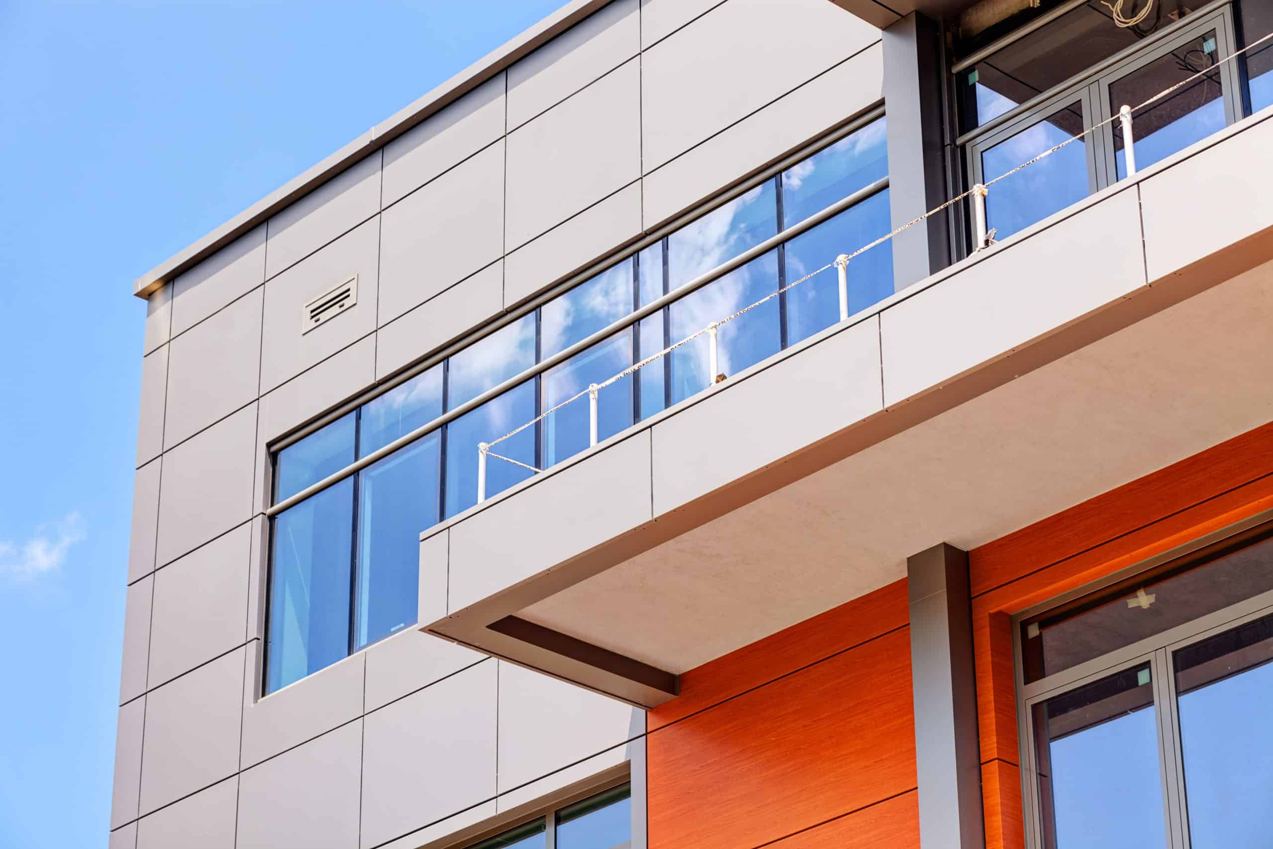 Brown Exterior Wall Cladding Pvdf Aluminum Composite Panel Sheets Scratch Resistant Cloth Pattern