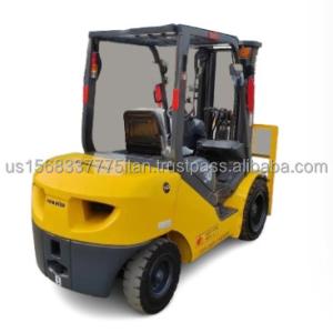 China Used Komatsu 3 Ton Diesel Forklift 30 with 0-2000 Working Hours and Easy Maintenance wholesale
