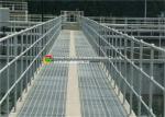 Galvanised Steel Stair Treads Grating Anti Slip Step Ladder For Platform