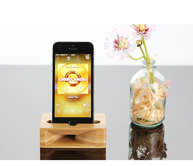 Carbonized bamboo phone stand with a Physical loudspeaker for iphoneX 8plus for samsung note8 S8