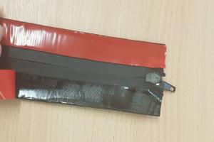 China Good quality glued PSA zipper Strong sticky no sew bonding zipper specially zipper custom zipper wholesale