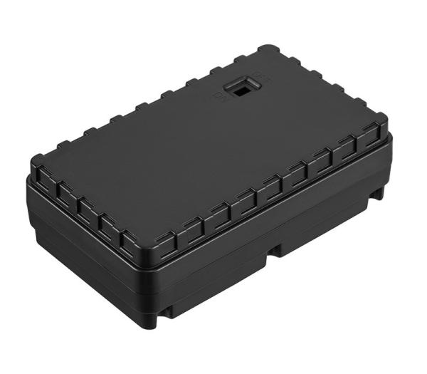 Low Power Consumption Portable GPS Tracker 2800mAh Battery For Vehicle