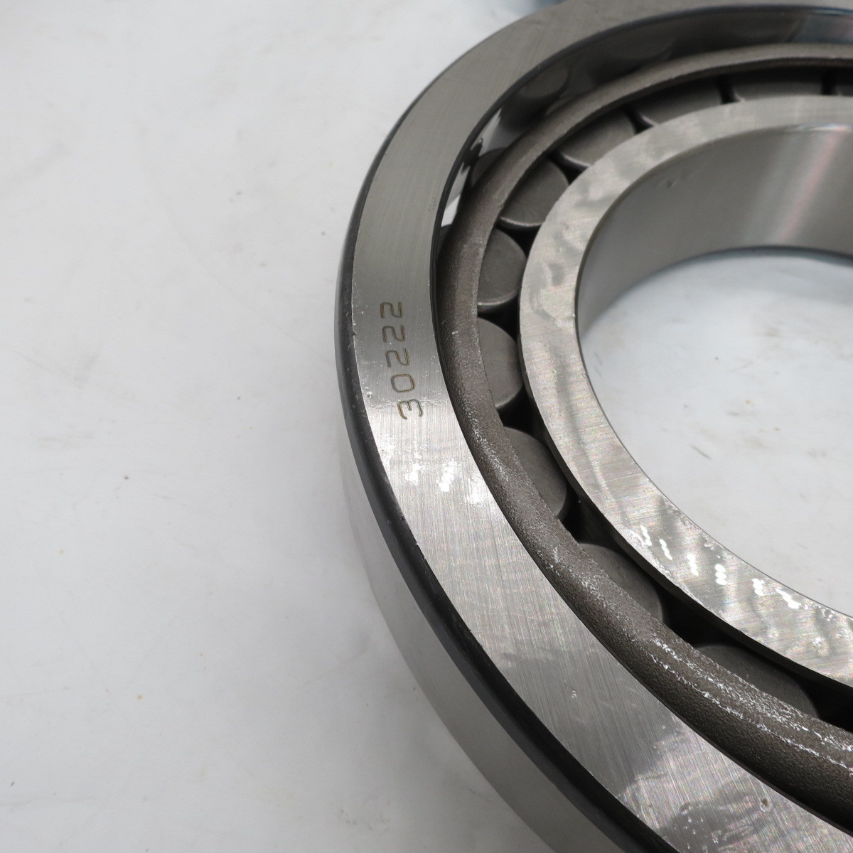 Best price Tapered roller bearings 30222Best price Tapered roller bearings 30222