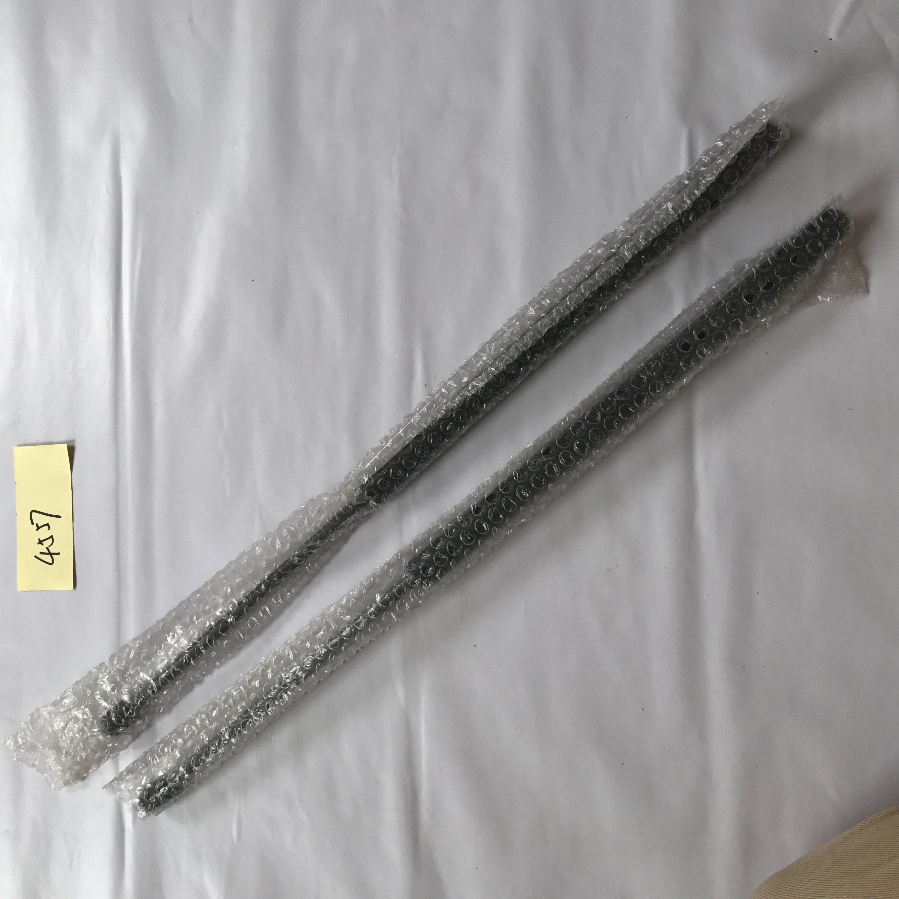 Rear Trunk Lid Lift Support Chevy Tahoe Yukon Suburban Escalade OEM